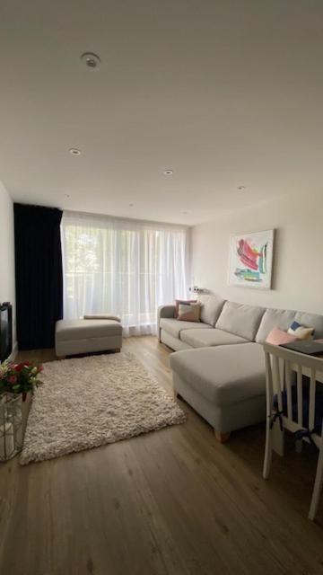 Modern Central Flat With Balcony & Free Parking On-Site Bournemouth Exteriér fotografie